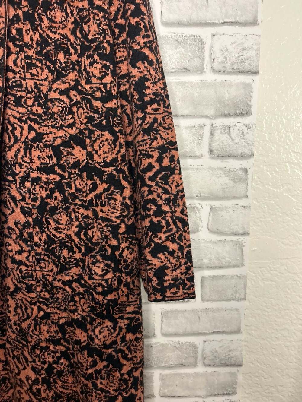 Premise Long Open-Front Cardigan with Abstract Floral Print - Picture 4 of 6